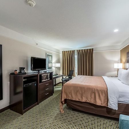 Quality Inn & Suites Seaworld North San Antonio Dış mekan fotoğraf
