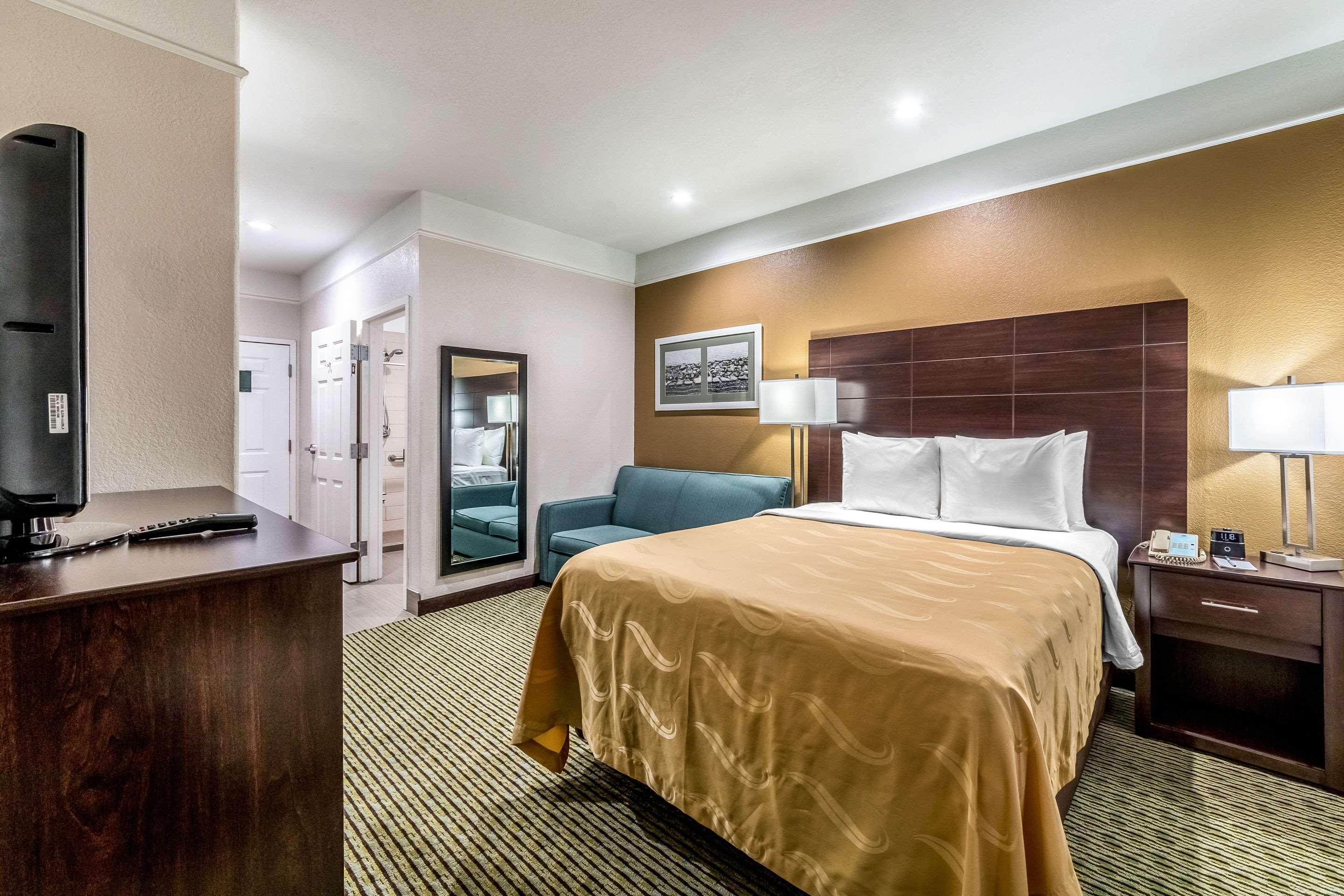 Quality Inn & Suites Seaworld North San Antonio Dış mekan fotoğraf