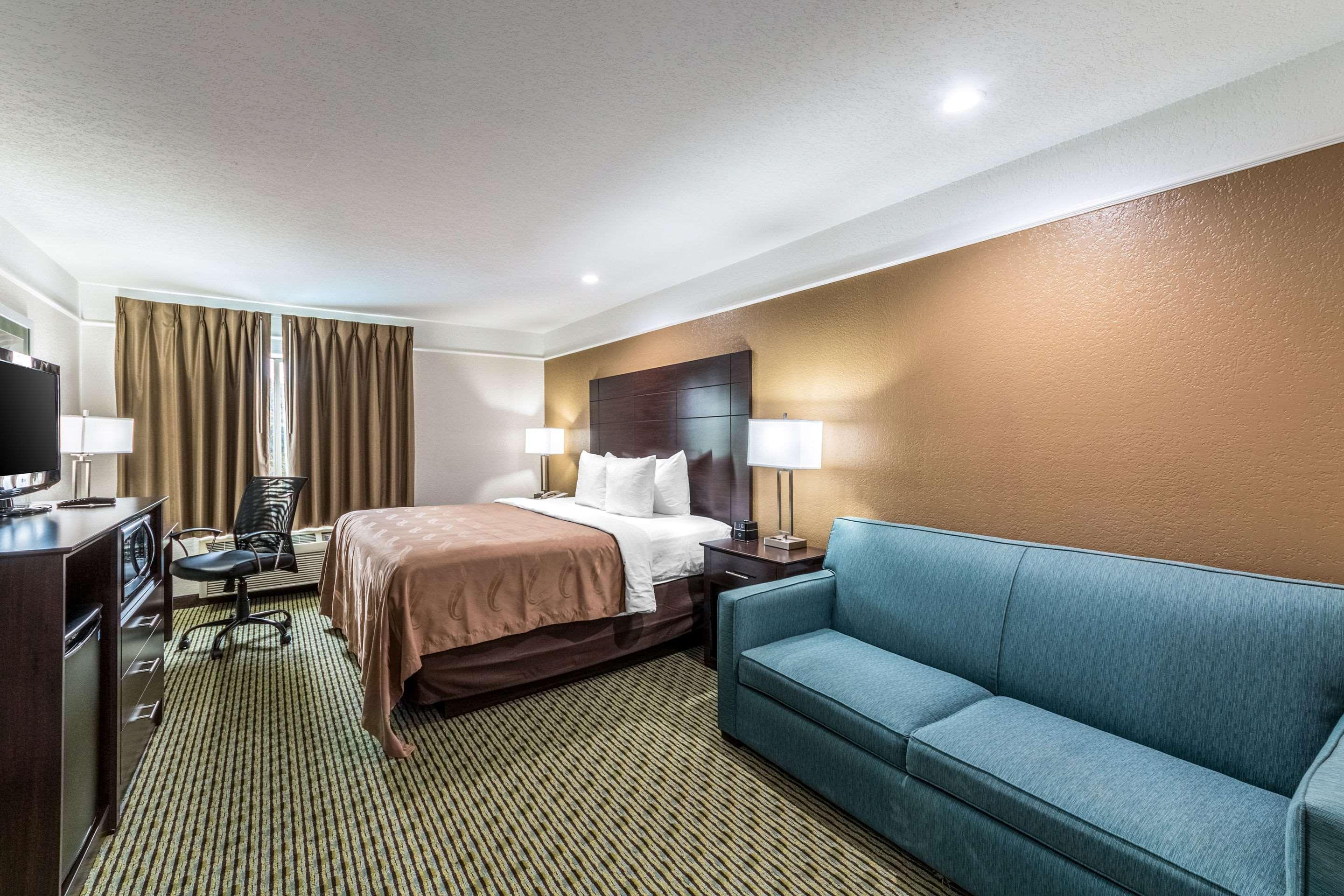 Quality Inn & Suites Seaworld North San Antonio Dış mekan fotoğraf