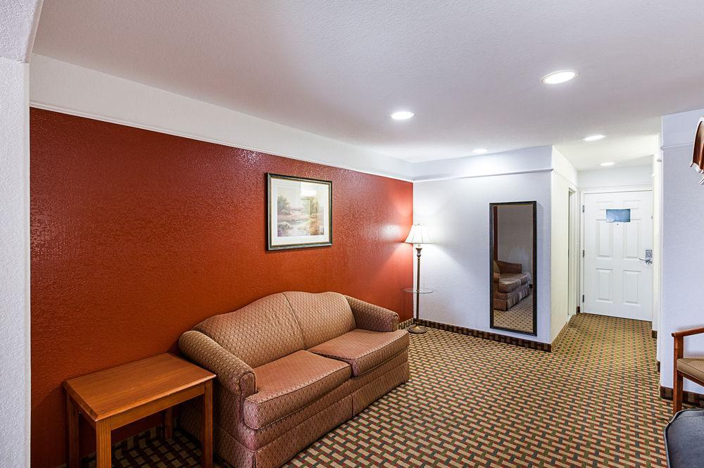 Quality Inn & Suites Seaworld North San Antonio Dış mekan fotoğraf