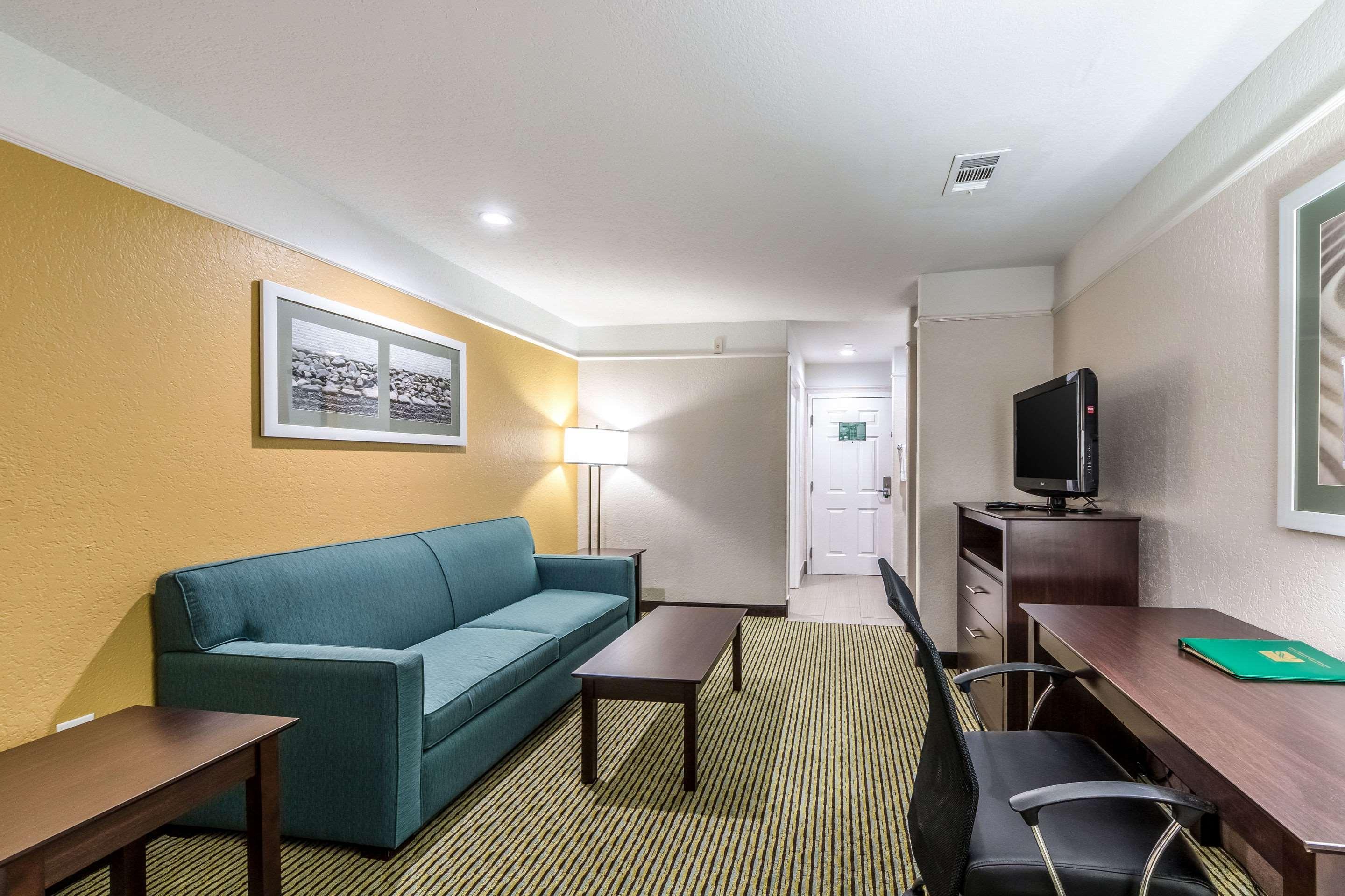 Quality Inn & Suites Seaworld North San Antonio Dış mekan fotoğraf