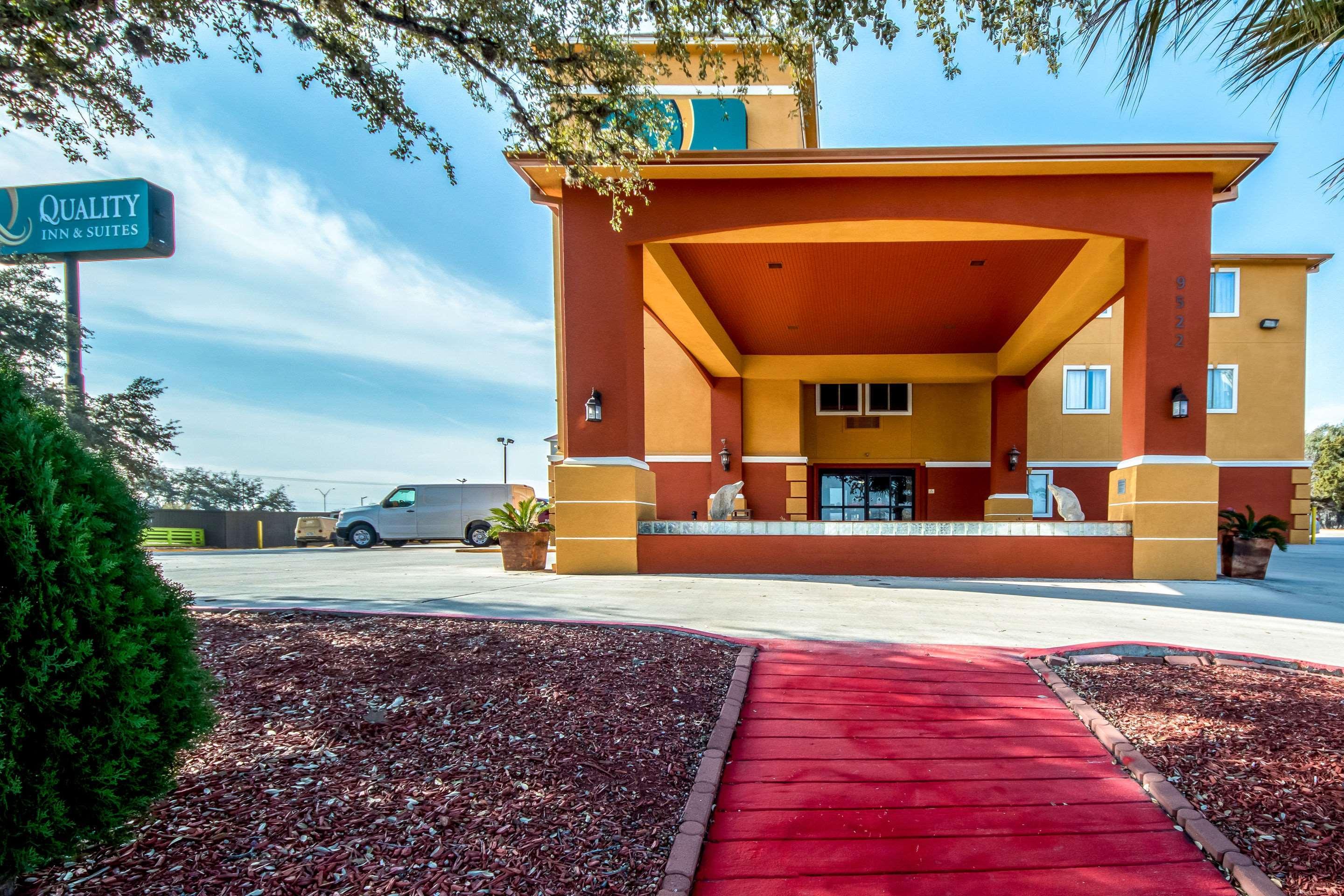 Quality Inn & Suites Seaworld North San Antonio Dış mekan fotoğraf