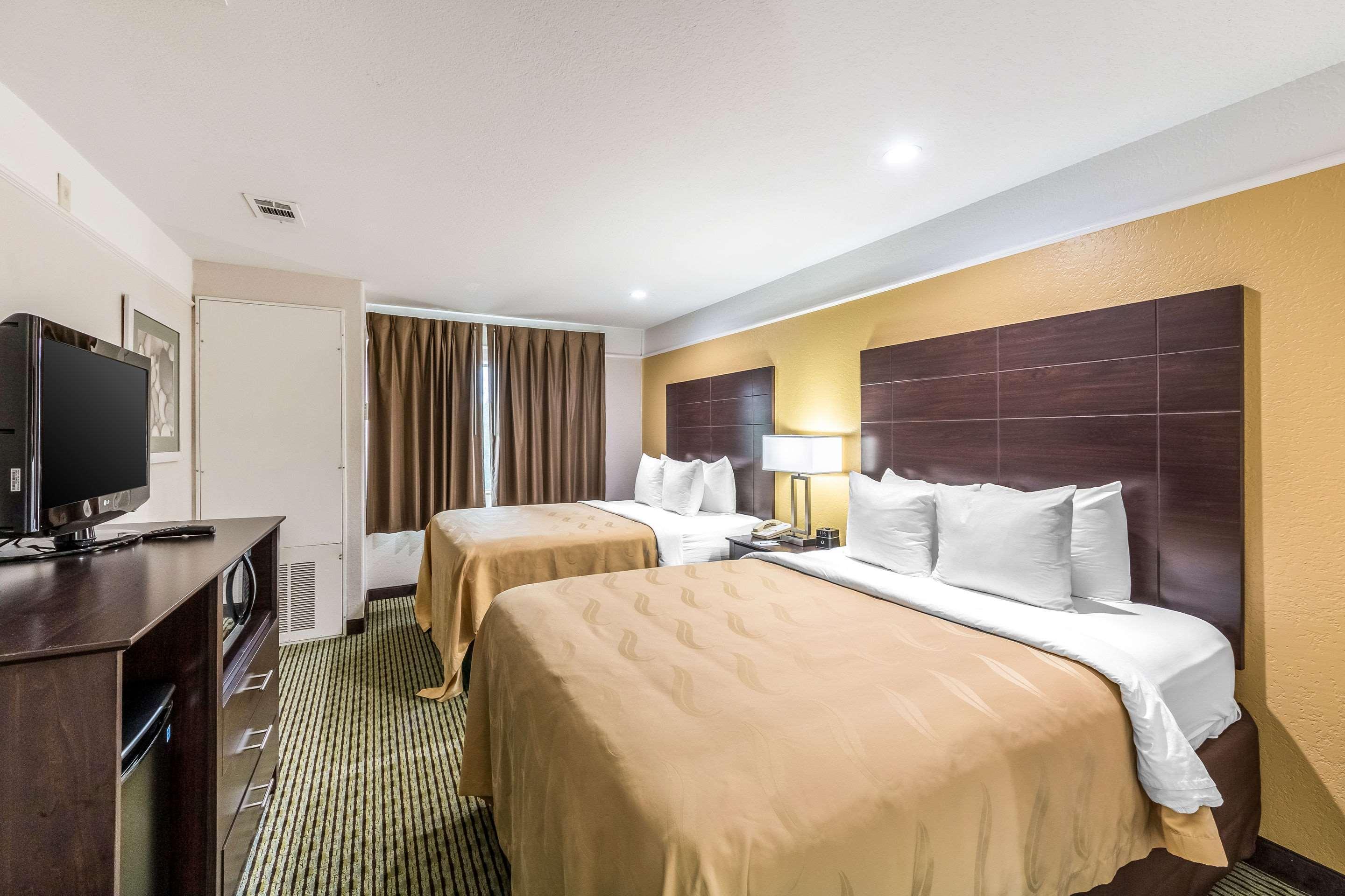 Quality Inn & Suites Seaworld North San Antonio Dış mekan fotoğraf