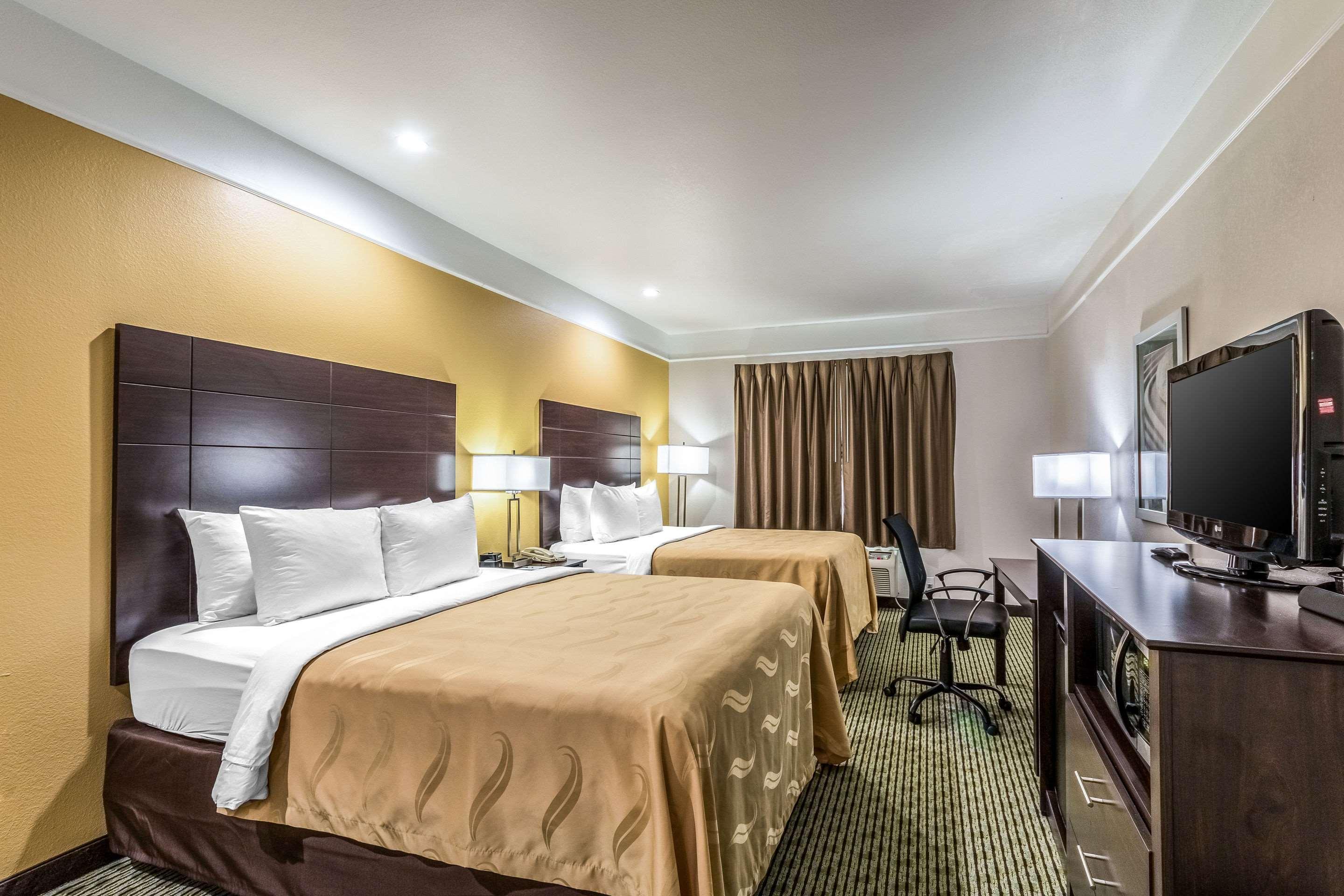 Quality Inn & Suites Seaworld North San Antonio Dış mekan fotoğraf