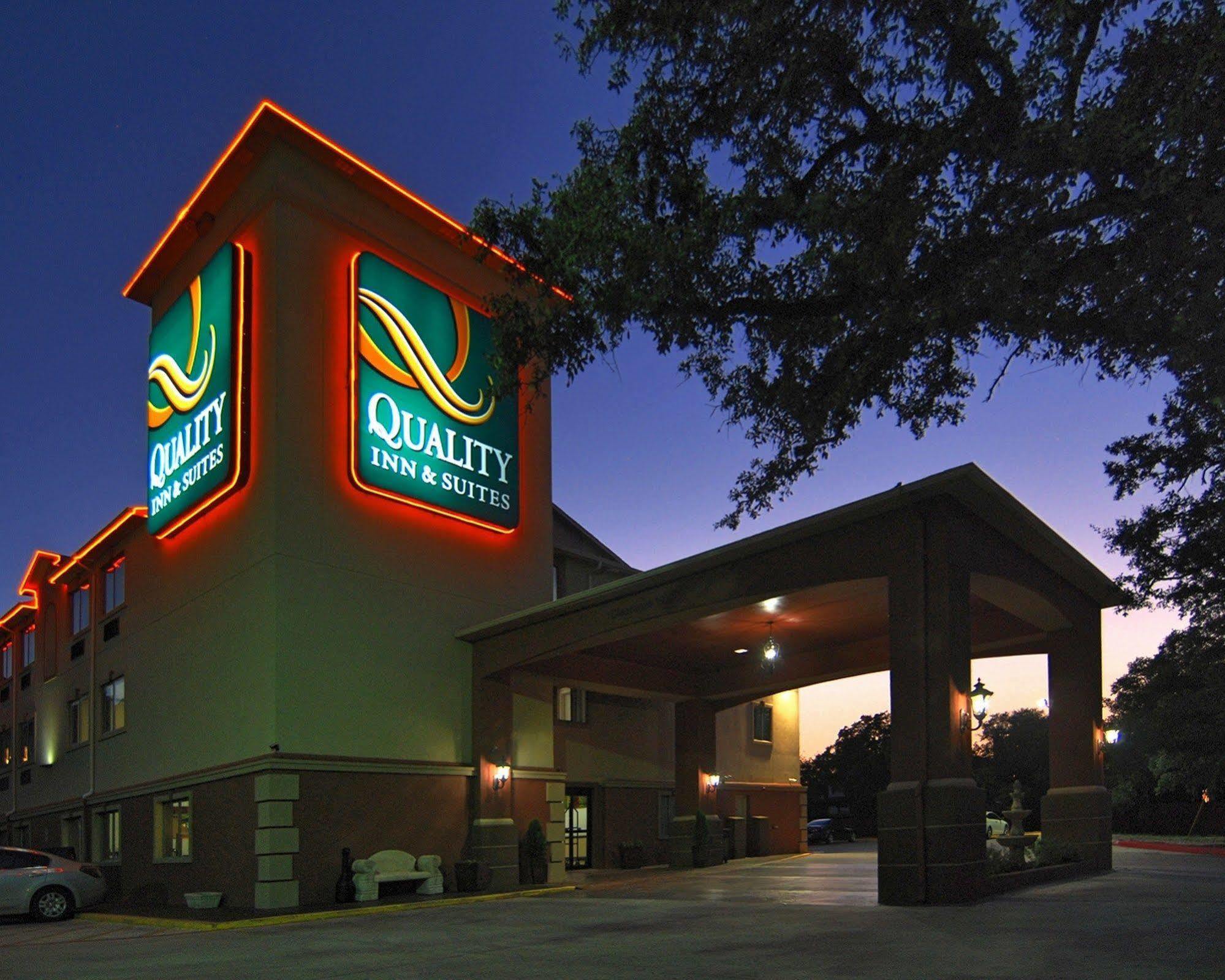 Quality Inn & Suites Seaworld North San Antonio Dış mekan fotoğraf